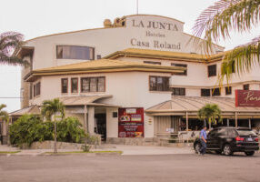 Casa Roland San José Entrance